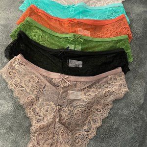 Lace Thong Pantie Set